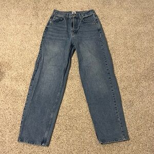 Urban Outfitters high-rise baggy jeans; size 28